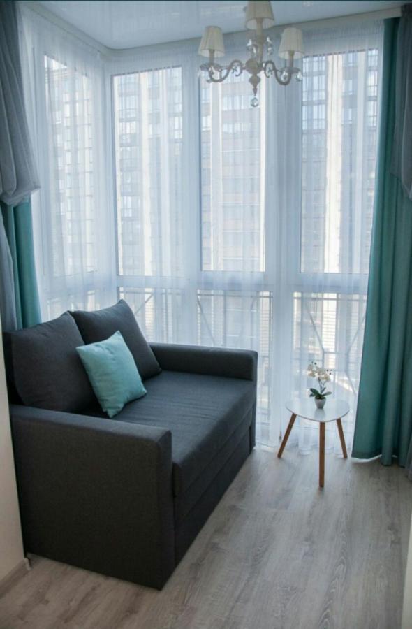 Vip Apartments Loetsk Buitenkant foto