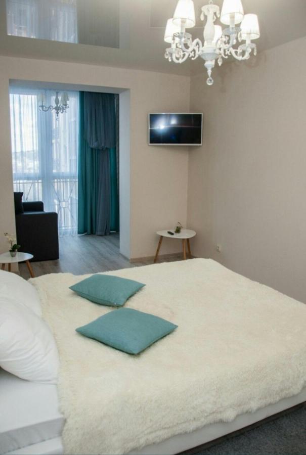 Vip Apartments Loetsk Buitenkant foto